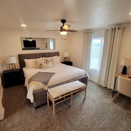 Retreat At Bear Lake: Perfect For Your Stay